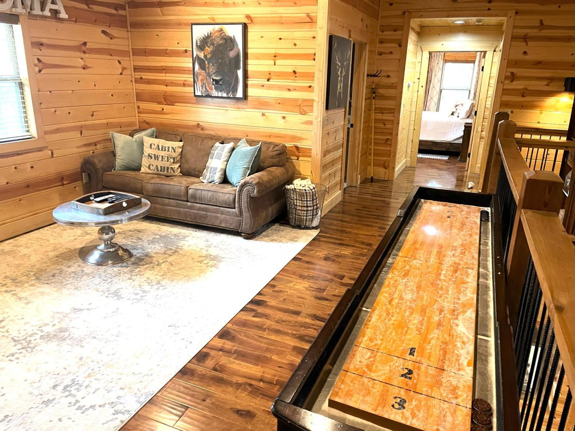 4Br/3Bth Family Cabin With A Hot Tub, Sleeps 14 布罗肯鲍 外观 照片